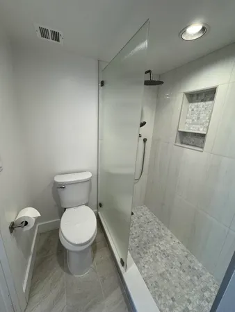 $2,950 | 12 Royal Palm Way, Unit 2050, Boca Raton, FL 33432