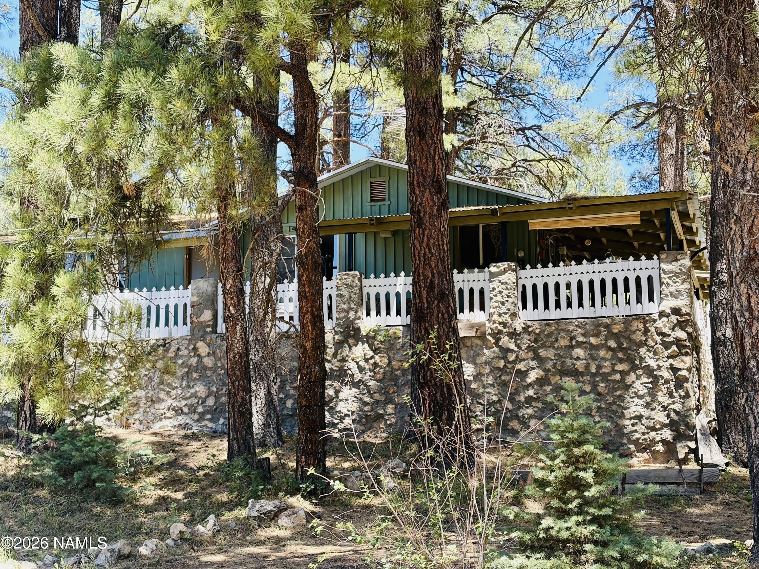 5577 Antelope Road Flagstaff, AZ 86005 - Photo 1 of 30 FullSizeRender (3)