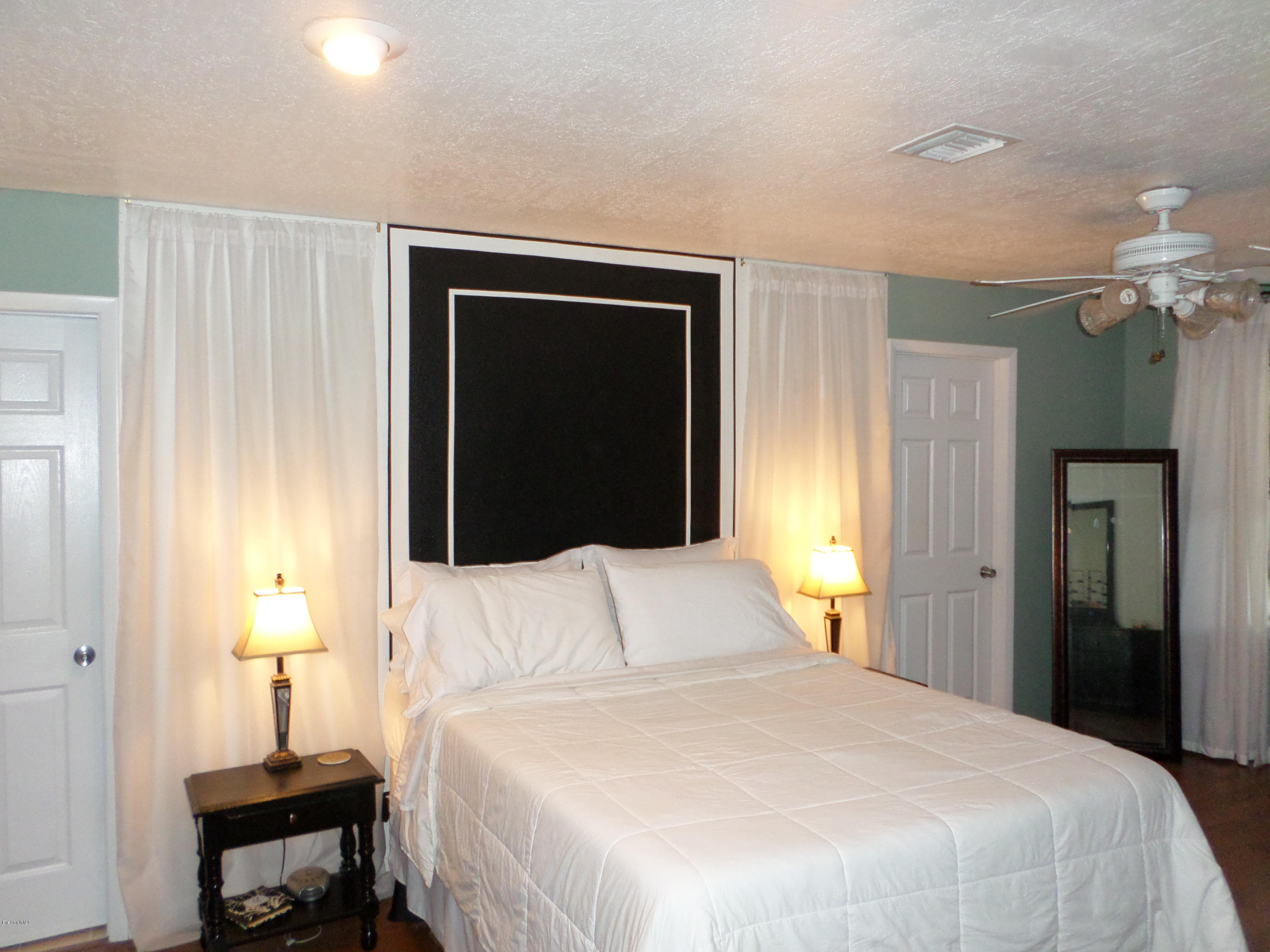 7180 Freeport Road Cocoa, FL 32927 - Photo 11 of 31 SAM_0208