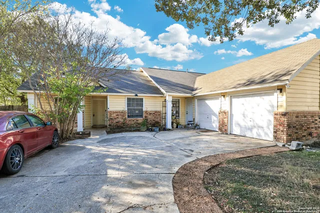 $1,250 | 8919 Shadow Wood Lane, Converse, TX 78109