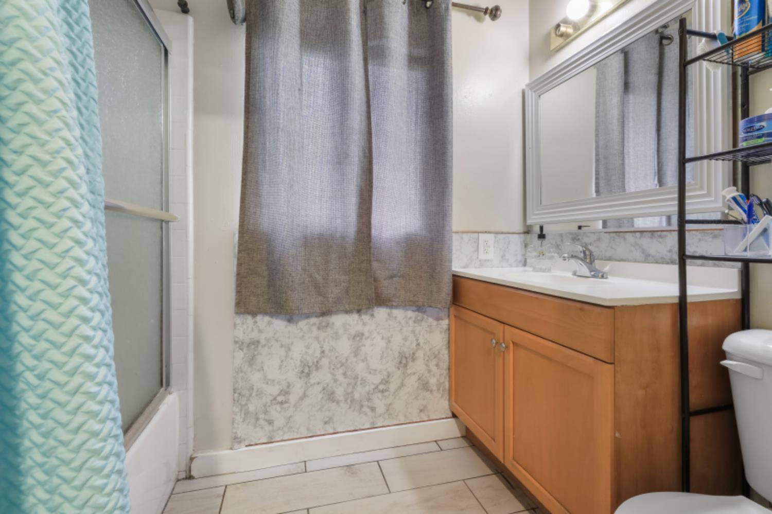 2416 West Turner Road Lodi, CA 95242 - Photo 12 of 15