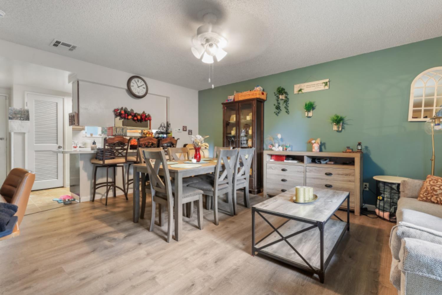 2416 West Turner Road Lodi, CA 95242 - Photo 6 of 15