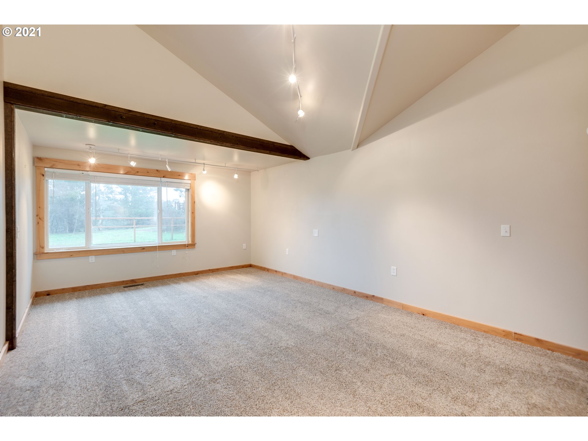 89786 Seales Road Warrenton, OR 97146 - Photo 21 of 32 Gallery Image 21