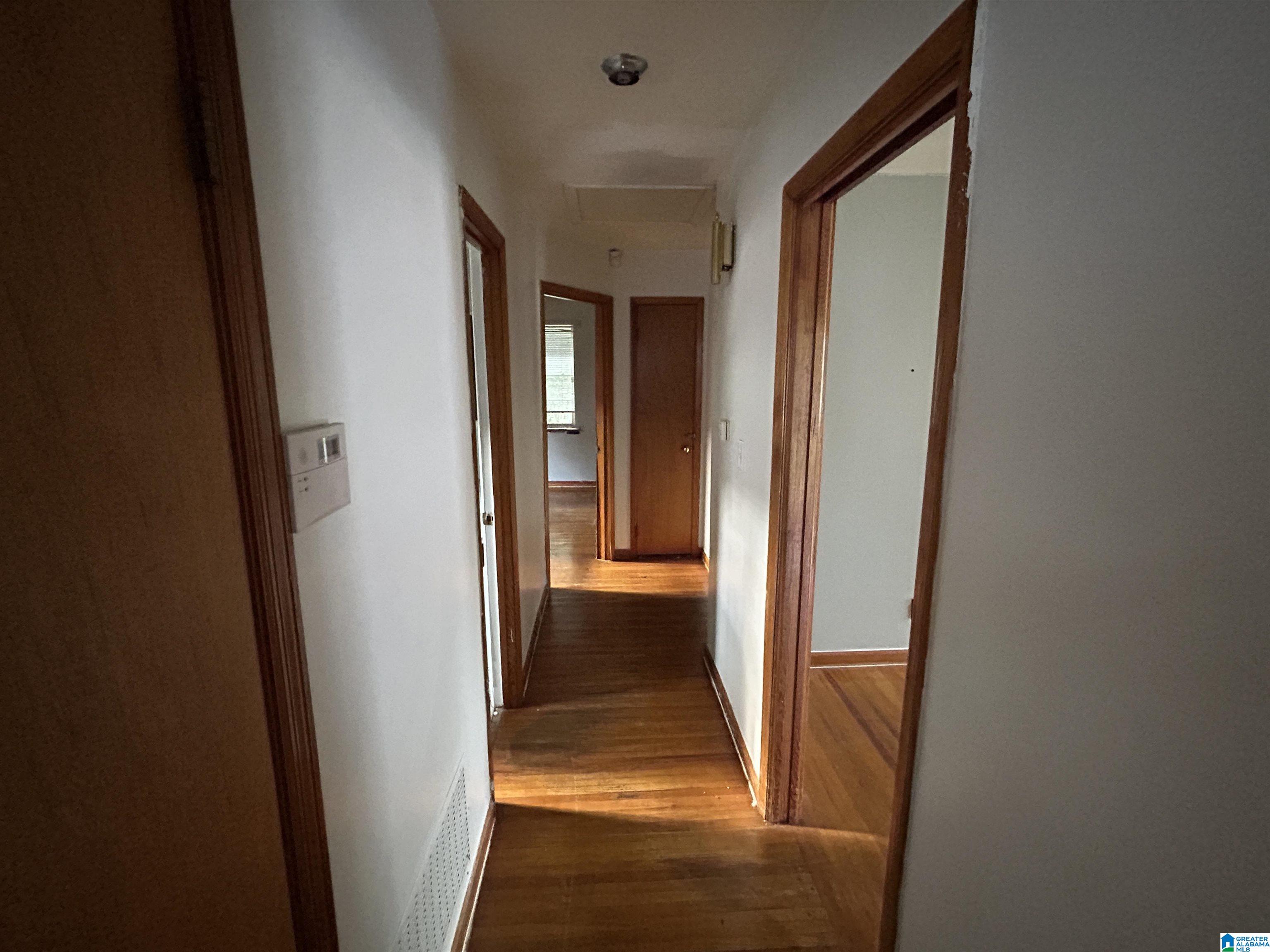 300 16th Avenue Southwest Birmingham, AL 35211 - Photo 22 of 24