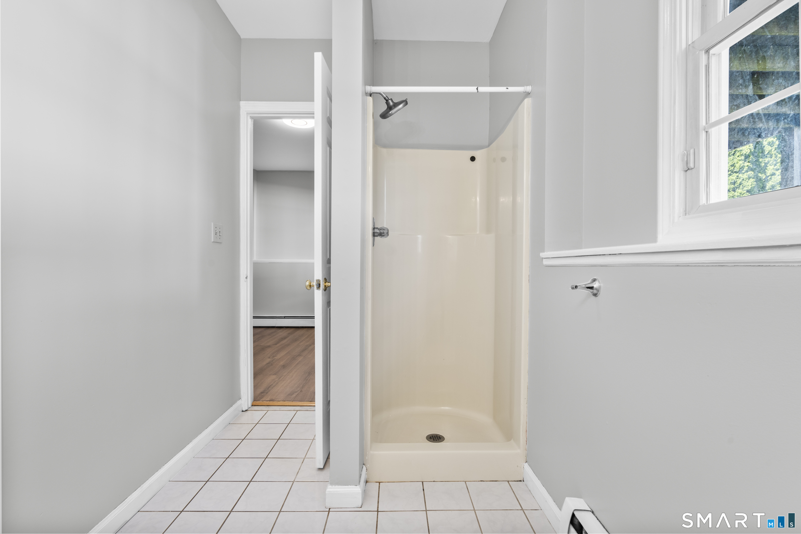 39 Joseph Lane Hamden, CT 06514 - Photo 31 of 40 a bathroom with a shower