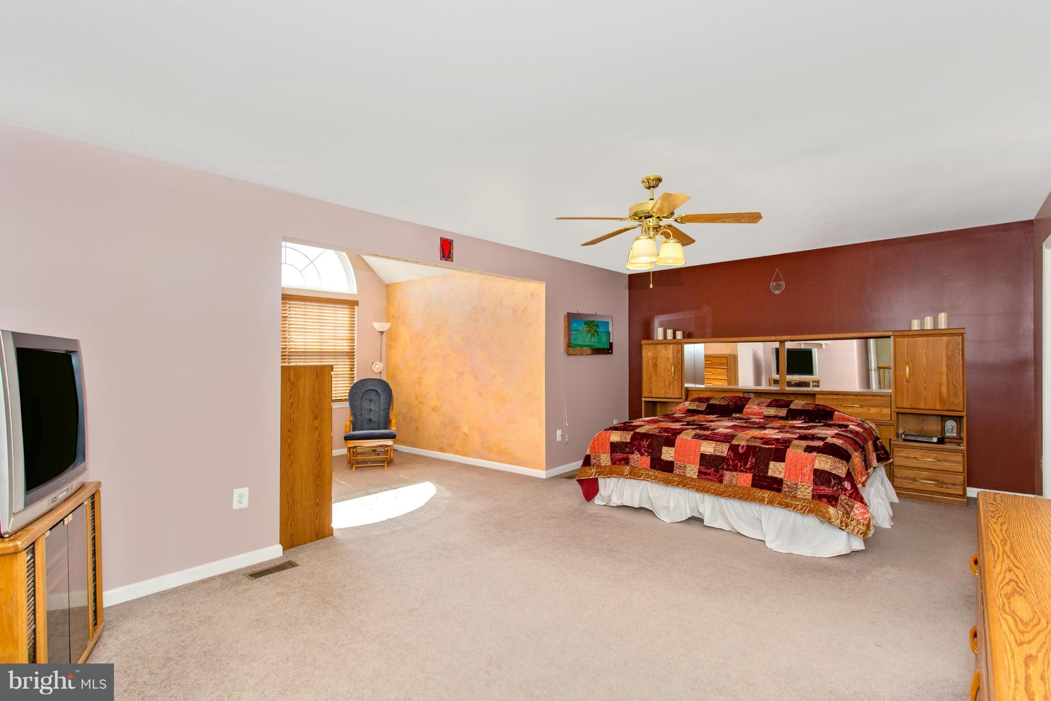5926 Union Ridge Court Adamstown, MD 21710 - Photo 12 of 30 Bedroom (Master)