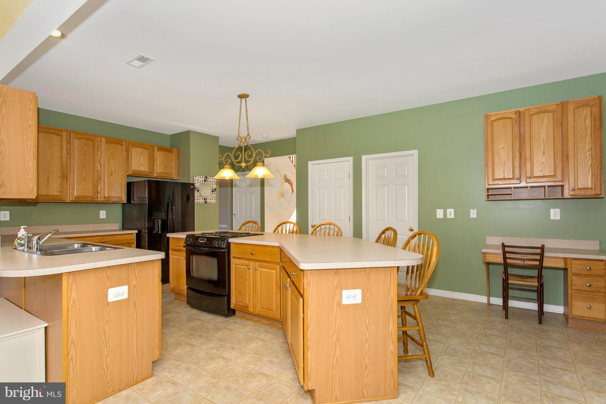 5926 Union Ridge Court Adamstown, MD 21710 - Photo 7 of 30 Kitchen