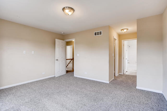 1373 Lily Cache Lane Bolingbrook, IL 60490 - Photo 8 of 16