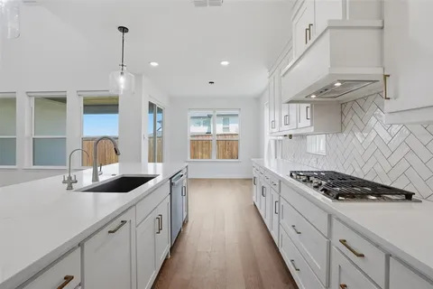 $1,025,000 | 10614 Born Free Road, Frisco, TX 75035