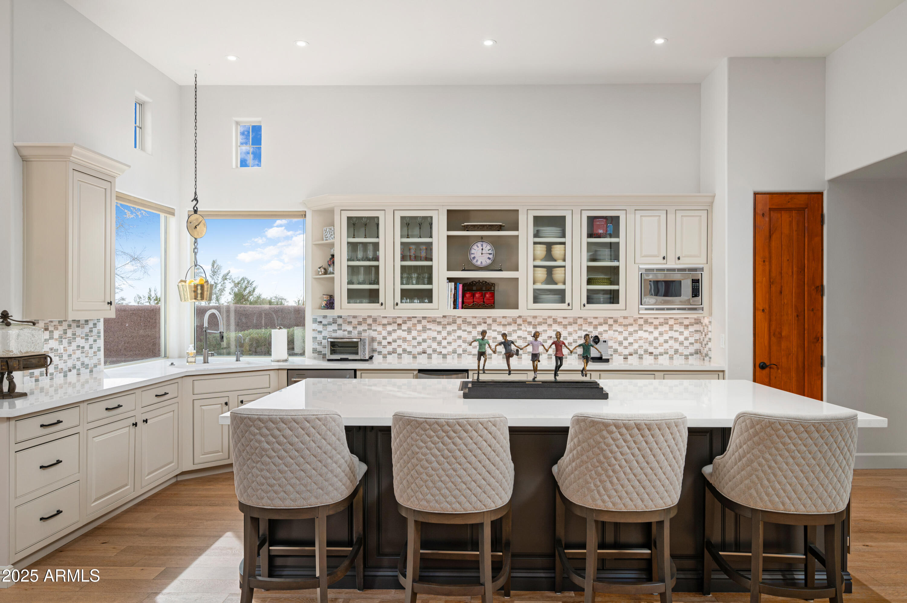 9111 East Mountain Spring Road Scottsdale, AZ 85255 - Photo 17 of 39 Kitchen