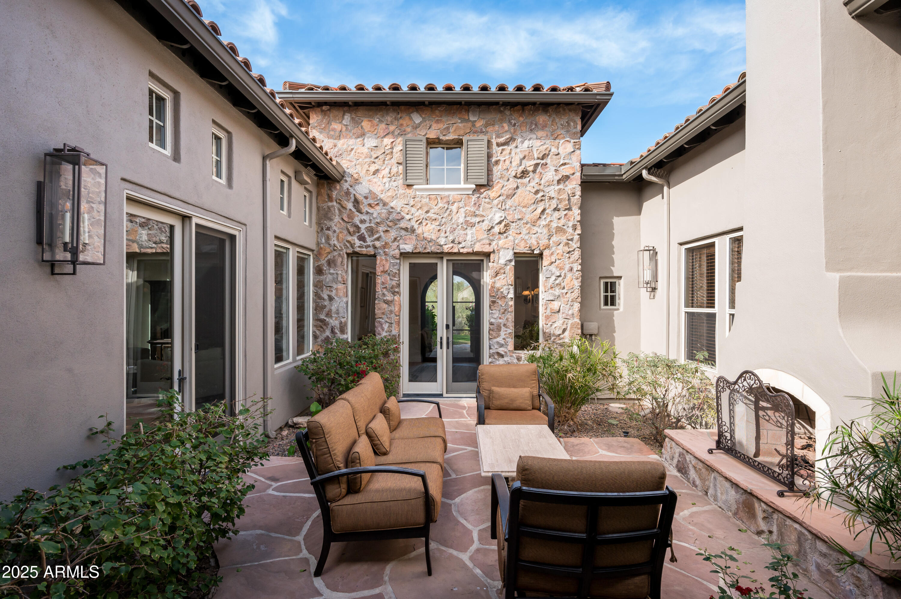 9111 East Mountain Spring Road Scottsdale, AZ 85255 - Photo 23 of 39 Interior Courtyard