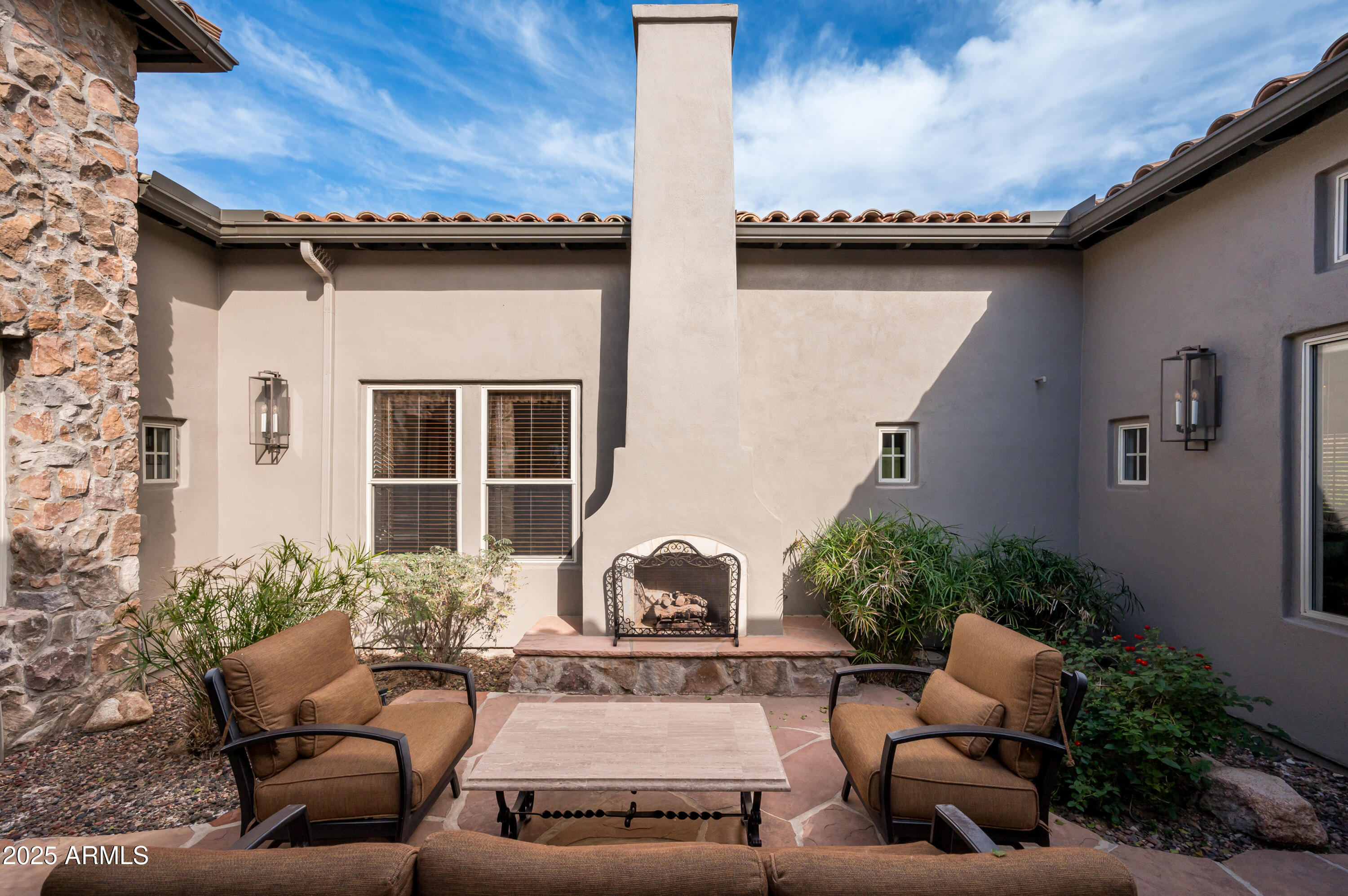 9111 East Mountain Spring Road Scottsdale, AZ 85255 - Photo 24 of 39 Interior Courtyard