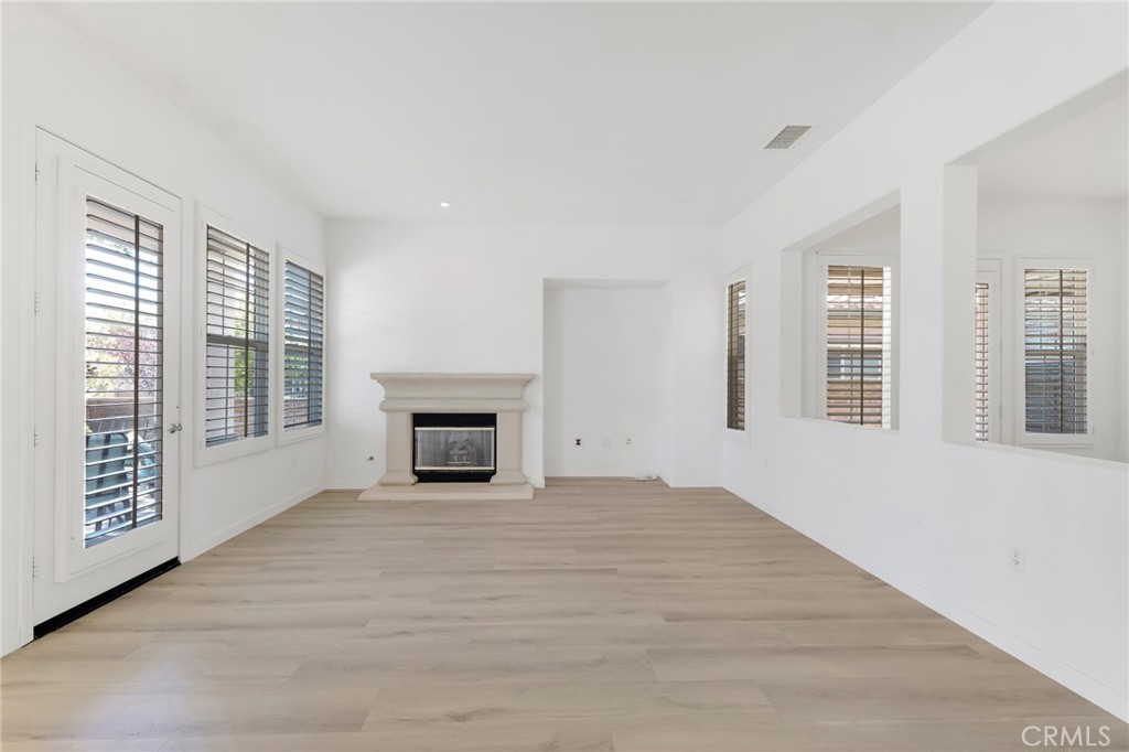 23815 Balsa Court Valencia, CA 91354 - Photo 25 of 63