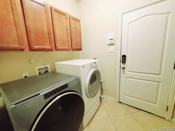 $2,500 | 11927 Jasmine Way, San Antonio, TX 78253