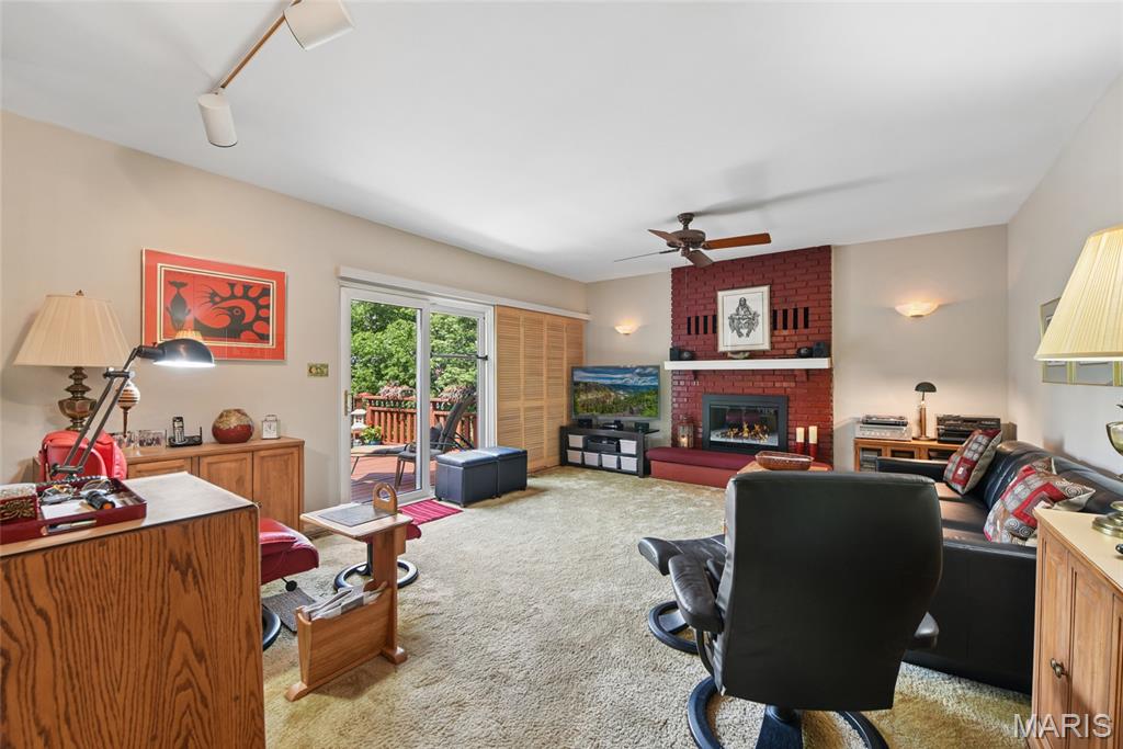 13116 Huntercreek Ridge Road St. Louis, MO 63131 - Photo 7 of 38