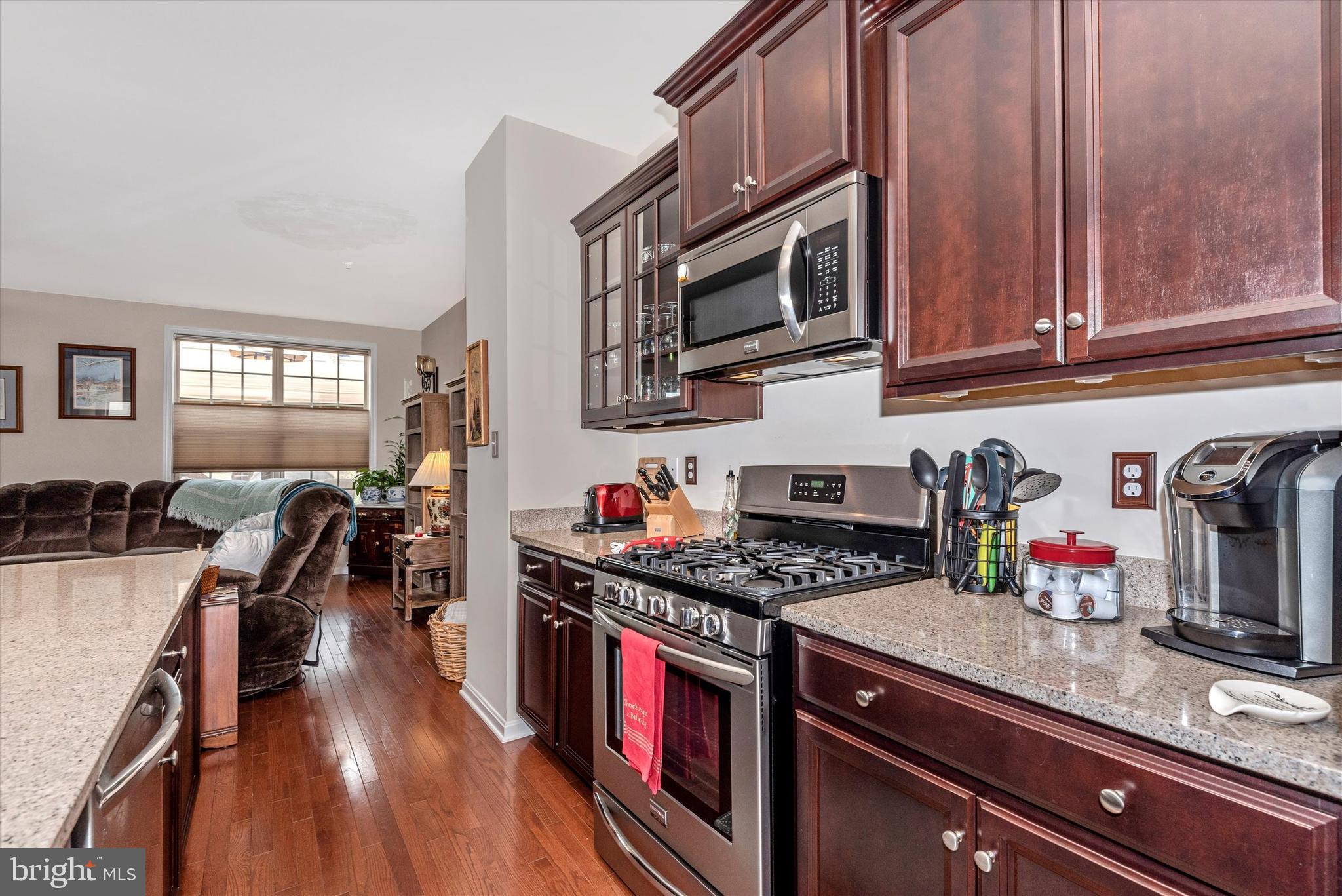 4704 Cambria Road Frederick, MD 21703 - Photo 9 of 42