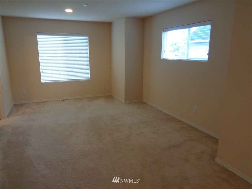 3168 Walker Road DuPont, WA 98327 - Photo 14 of 19