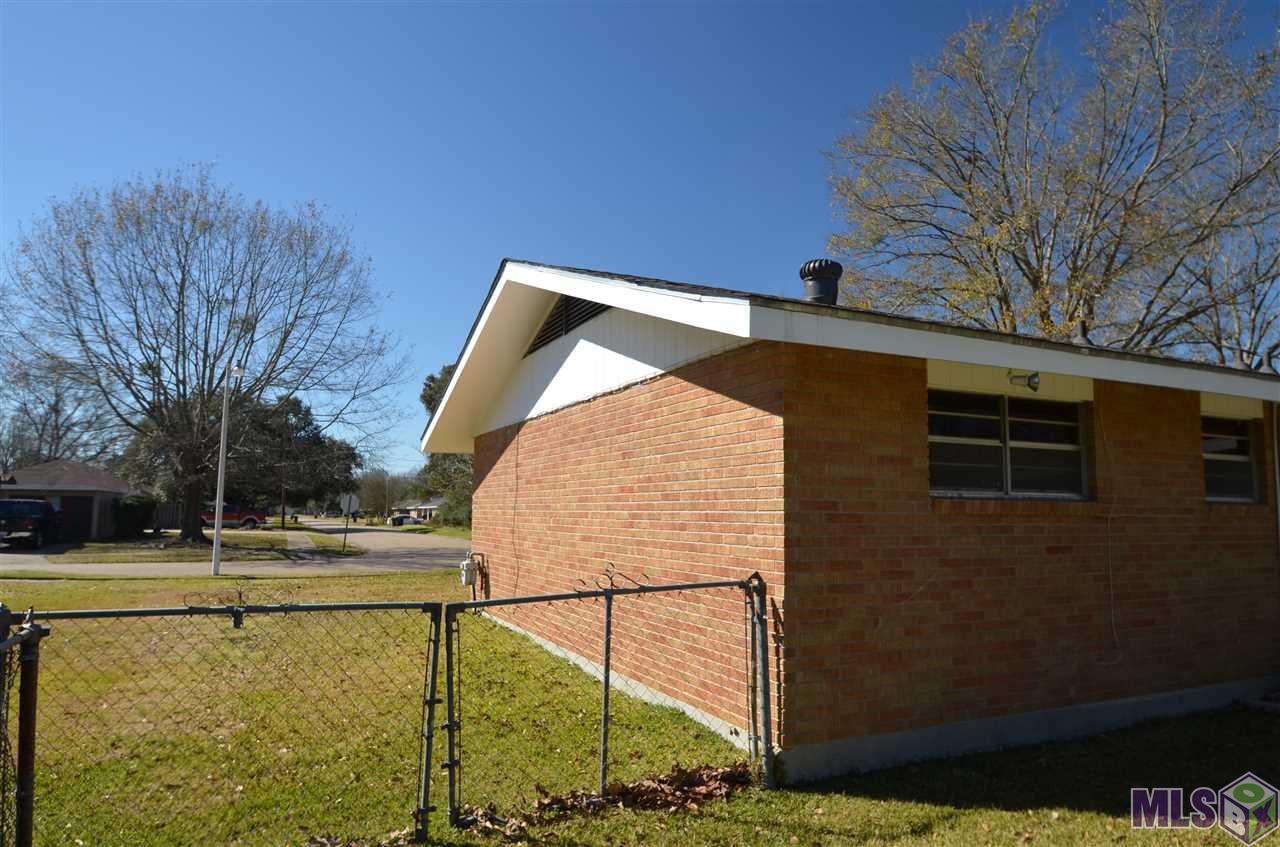 2425 Seracedar Street Baton Rouge, LA 70816 - Photo 5 of 37 Gallery Image 5