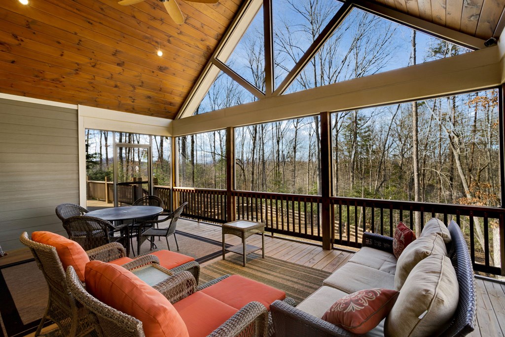2058 Gallatin Road Young Harris, GA 30582 - Photo 4 of 46 Gallery Image 4