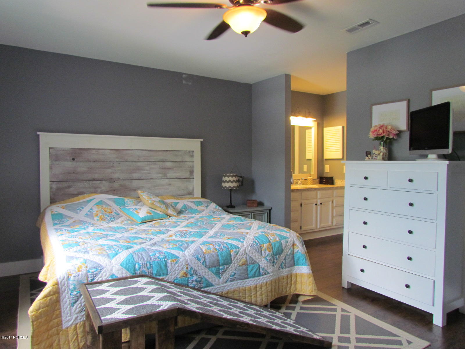 2081 Quail Ridge Road, Unit E Greenville, NC 27858 - Photo 23 of 41 2017-07-14 01.29.01