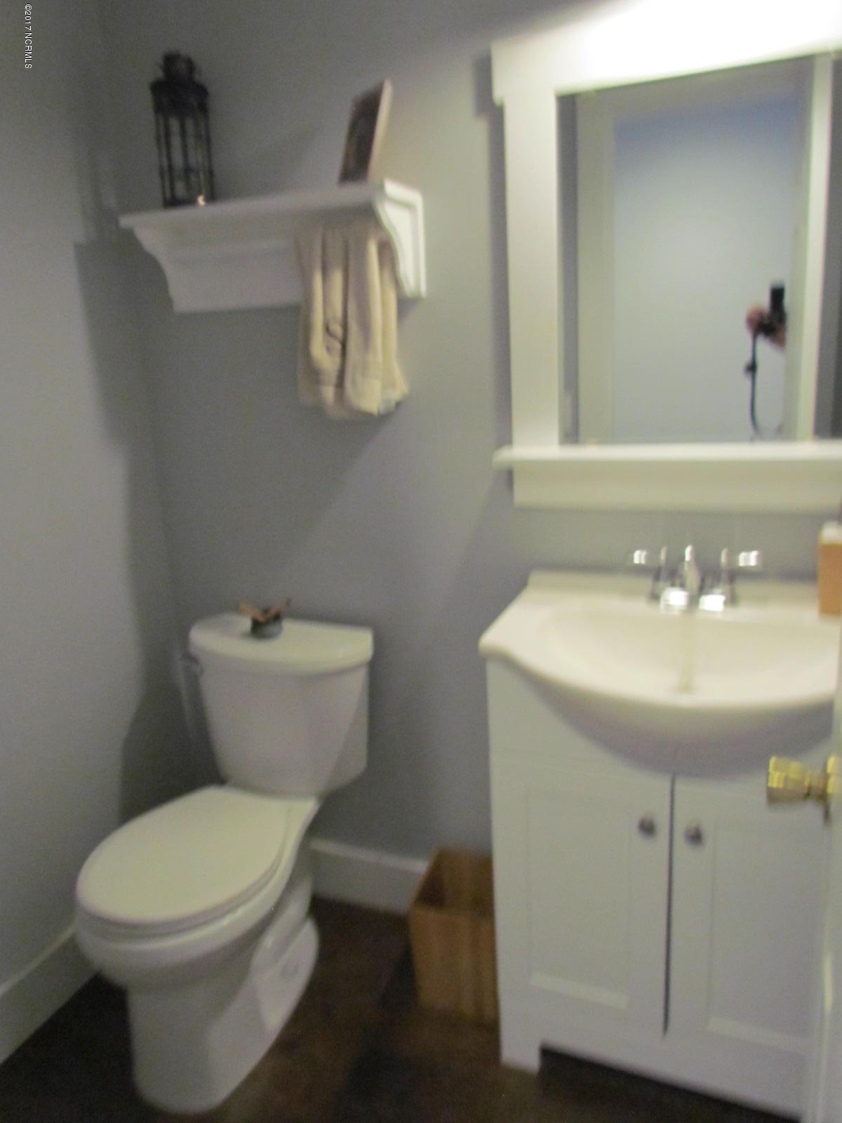 2081 Quail Ridge Road, Unit E Greenville, NC 27858 - Photo 29 of 41 2017-07-14 01.32.17