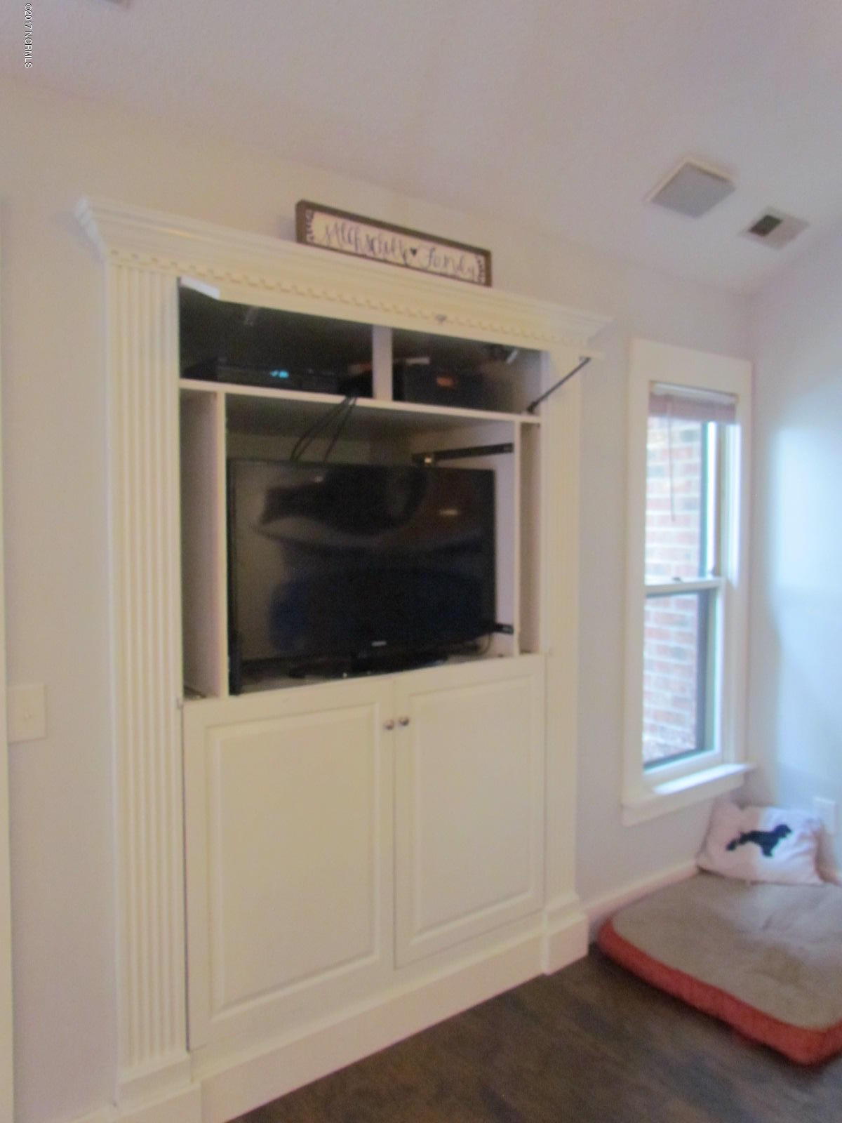 2081 Quail Ridge Road, Unit E Greenville, NC 27858 - Photo 9 of 41 2017-07-14 01.34.30