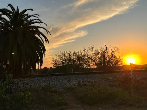 $1,030,000 | 910 Pear Street, Carpinteria, CA 93013