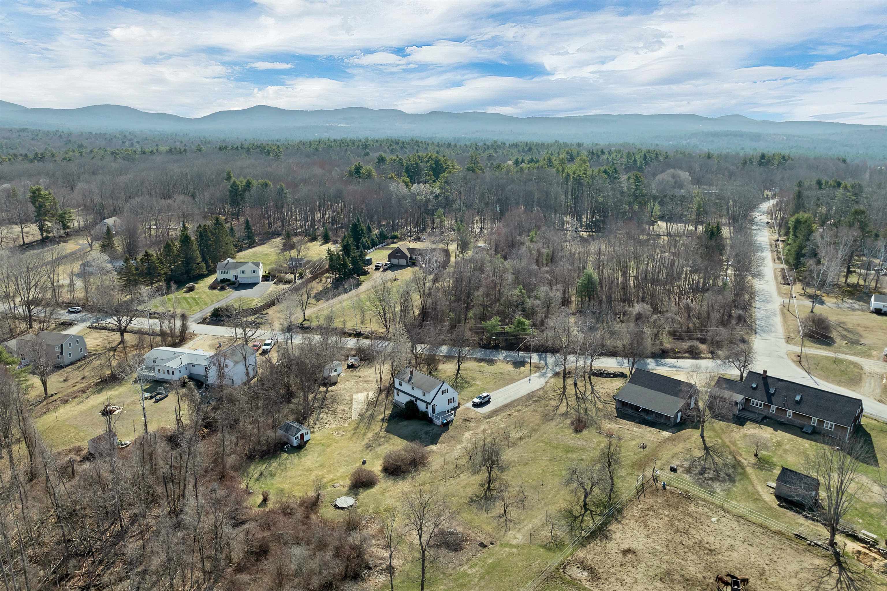 176 Dutile Road Belmont, NH 03220 - Photo 17 of 59 Gallery Image 17
