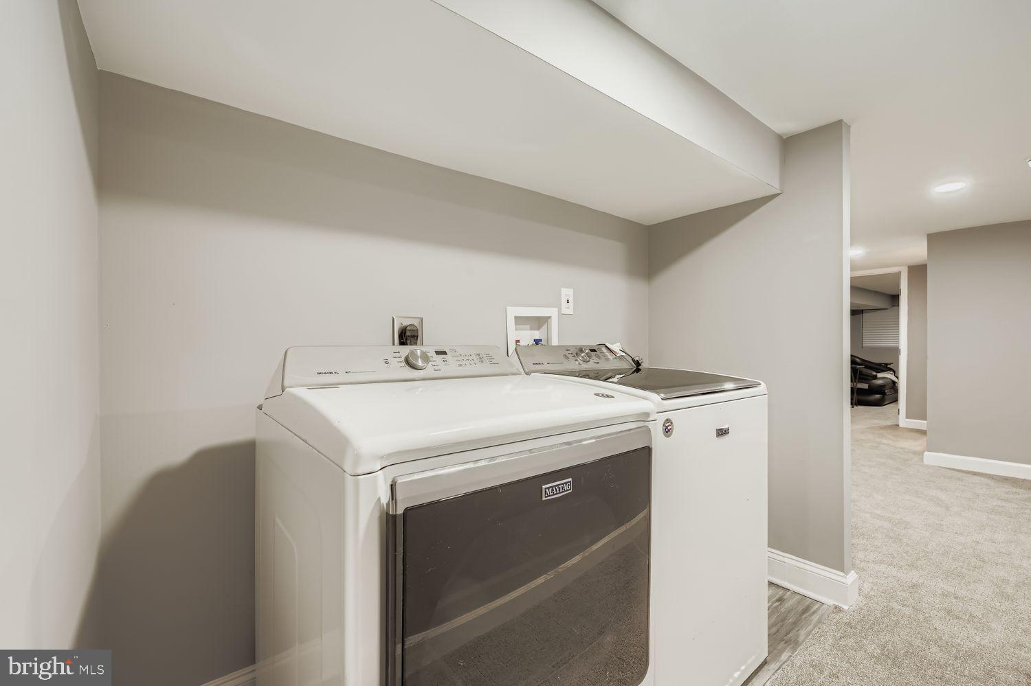 2225 Homewood Avenue Baltimore, MD 21218 - Photo 25 of 29 a utility room with dryer and washer