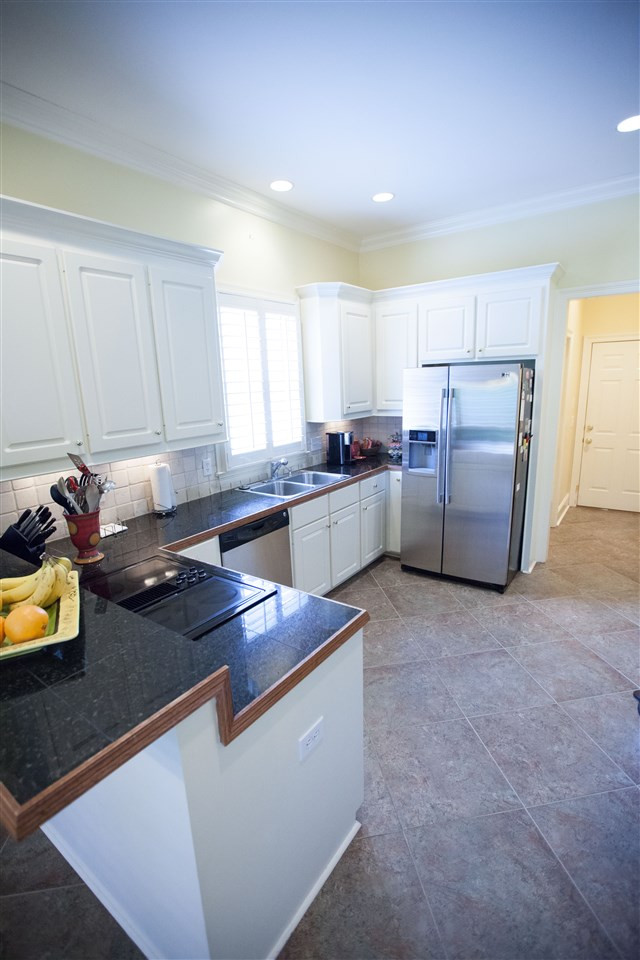 309 Hunters Crest Ridgeland, MS 39157 - Photo 3 of 50 Kitchen