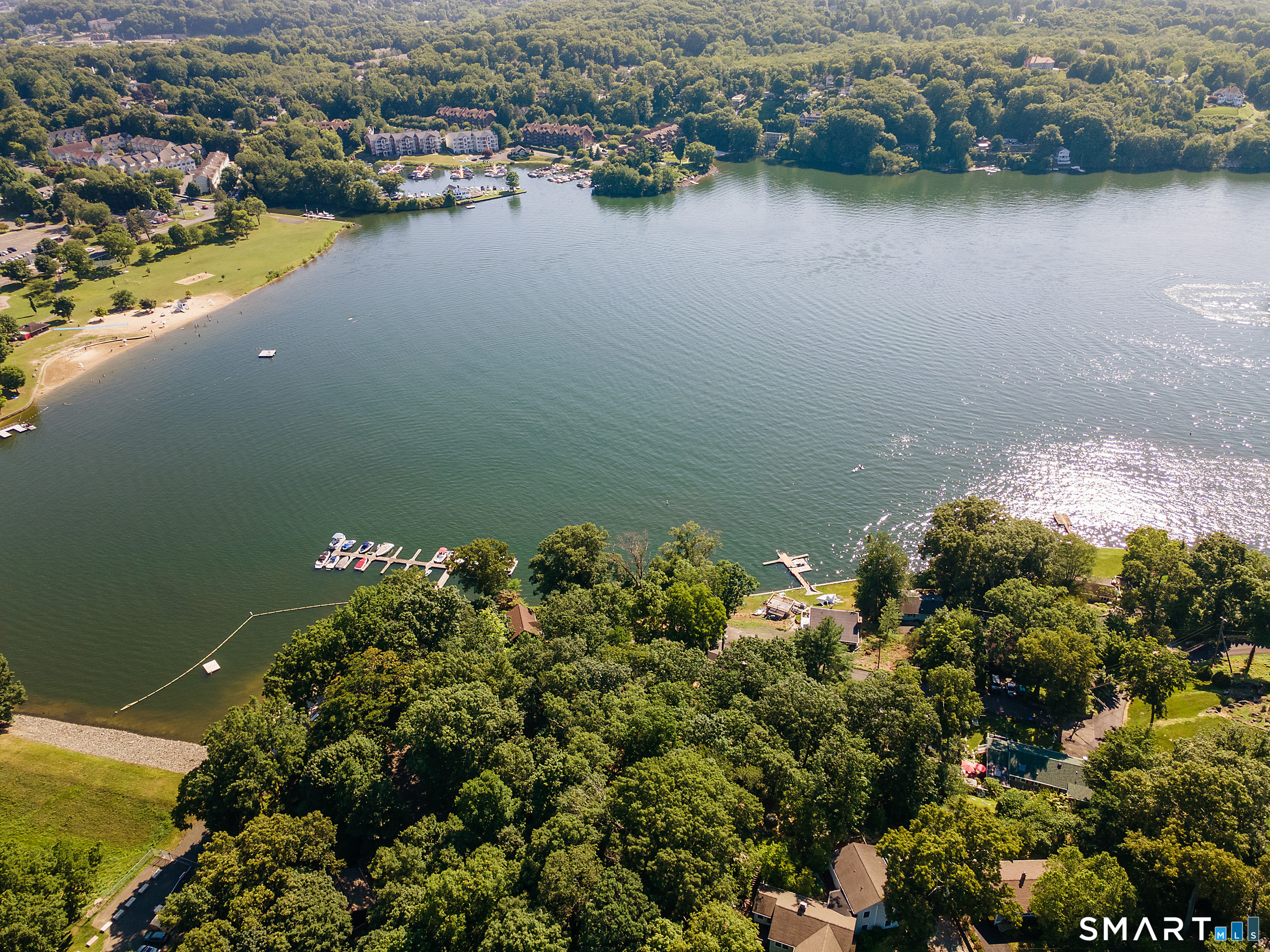 4 Beach Road Danbury, CT 06811 - Photo 1 of 39