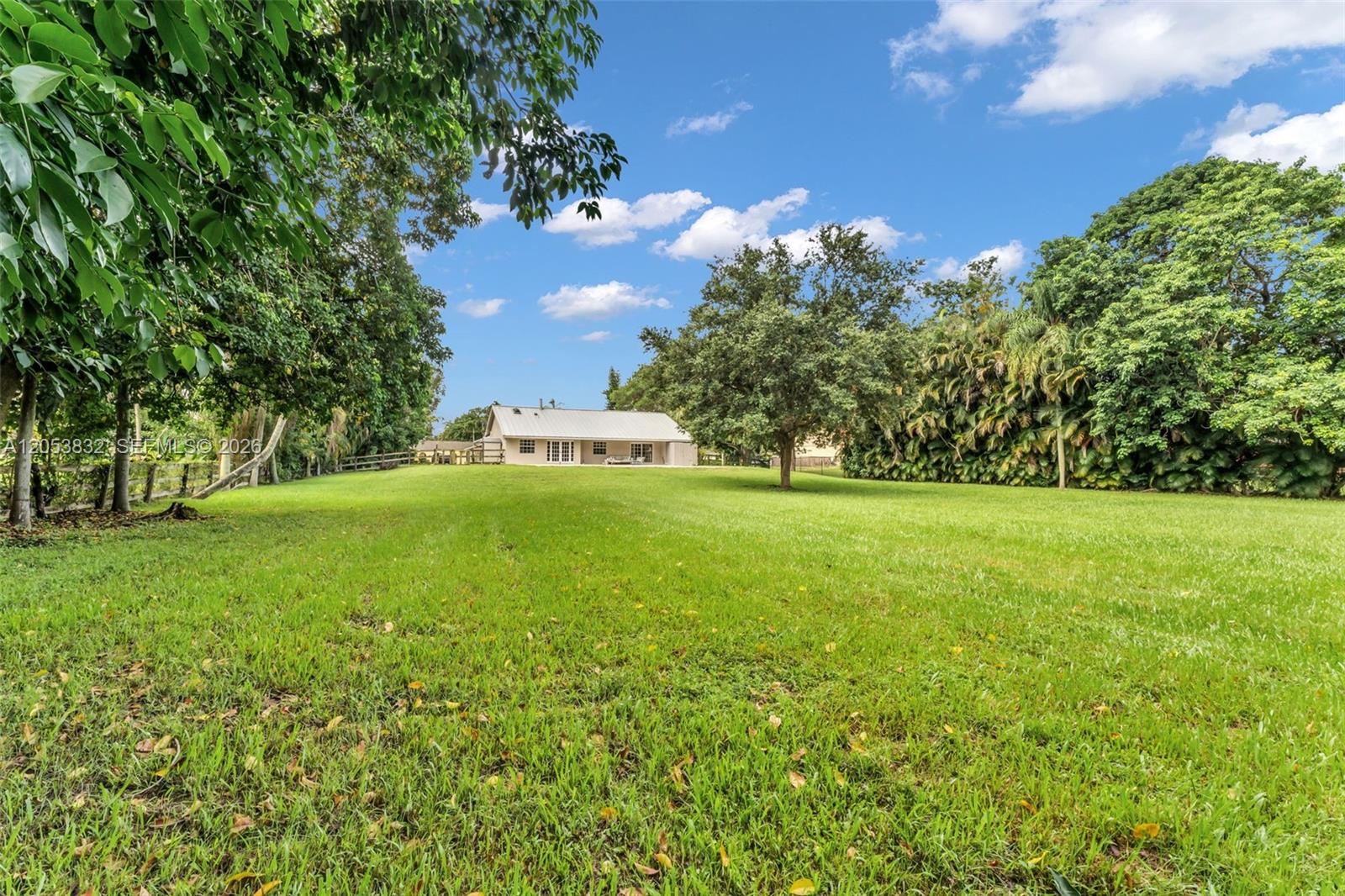 11501 Southwest 3rd Street Plantation, FL 33325 - Photo 6 of 32
