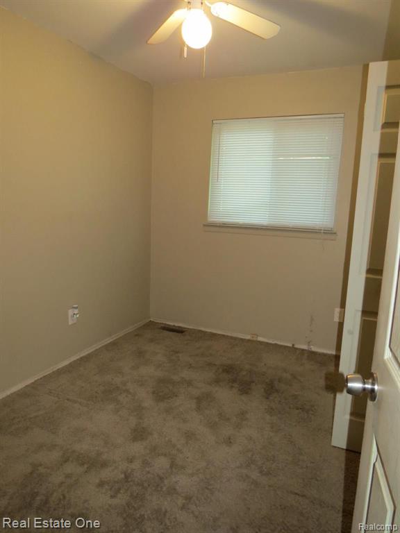 9457 Chamberlain Street Romulus, MI 48174 - Photo 14 of 20