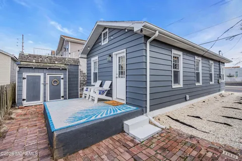 $449,900 | 715 Barnegat Avenue, Seaside Heights, NJ 08751
