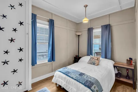 $430,000 | 715 Barnegat Avenue, Seaside Heights, NJ 08751