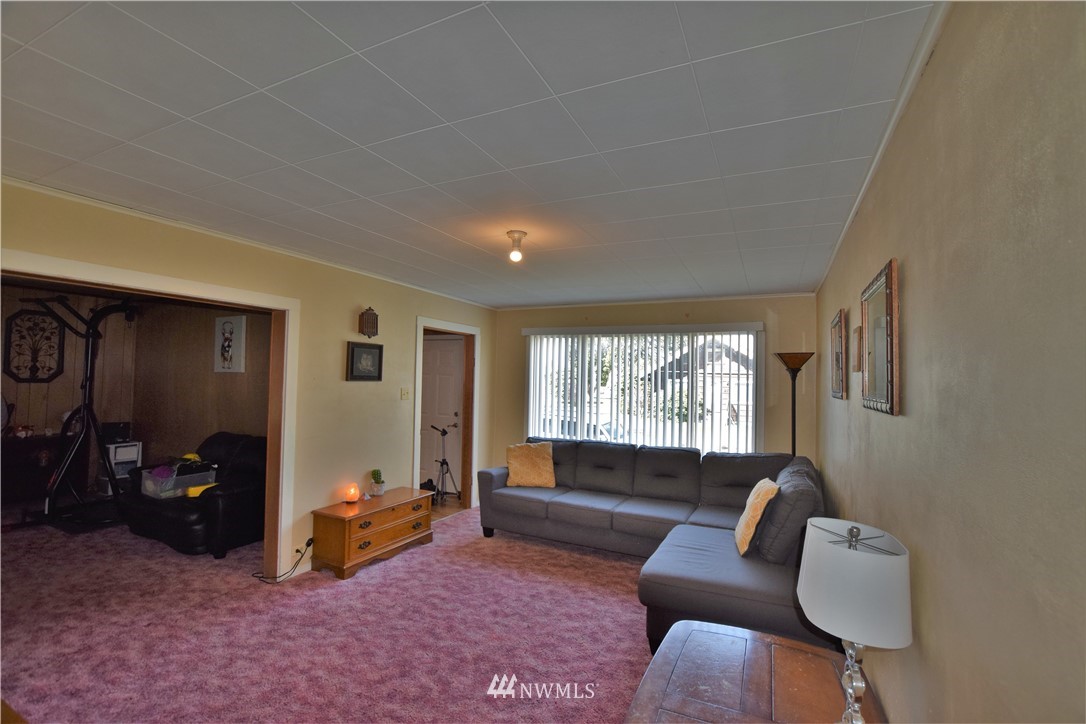 217 Myrtle Street Cosmopolis, WA 98537 - Photo 3 of 15 Gallery Image 3