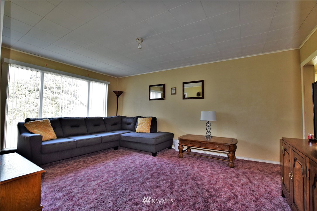 217 Myrtle Street Cosmopolis, WA 98537 - Photo 4 of 15 Gallery Image 4