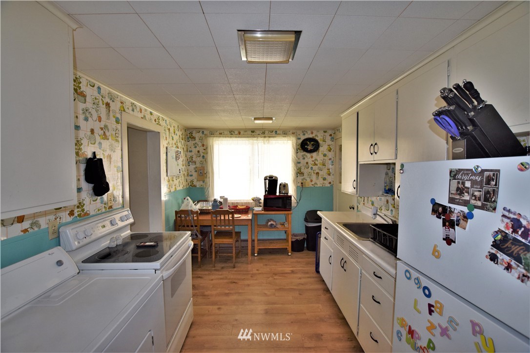 217 Myrtle Street Cosmopolis, WA 98537 - Photo 8 of 15 Gallery Image 8