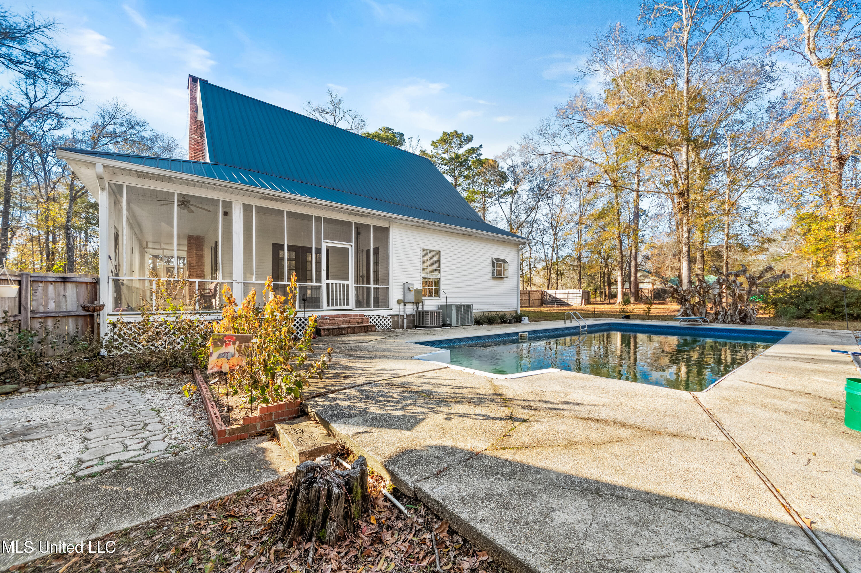 16649 Old River Road Vancleave, MS 39565 - Photo 23 of 44 IMG_8575