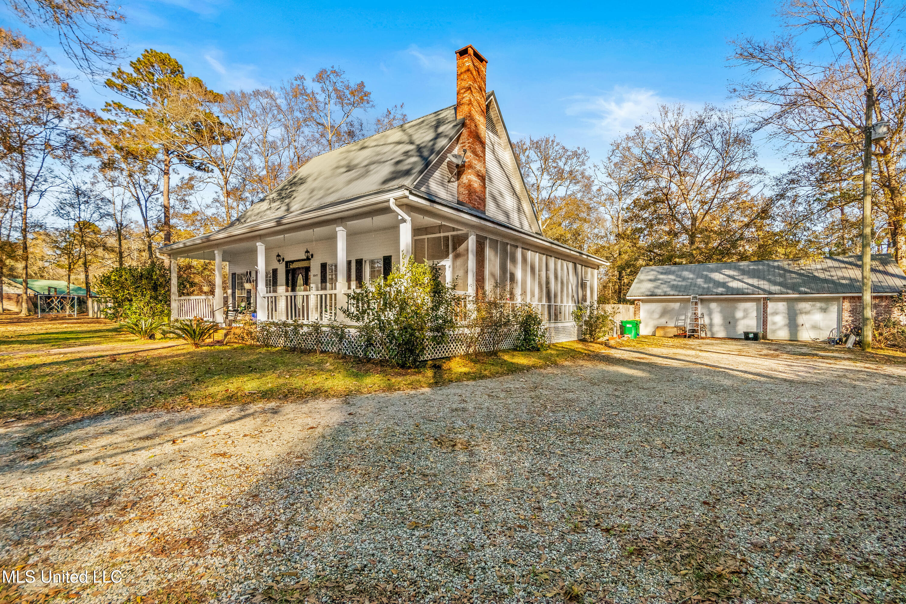 16649 Old River Road Vancleave, MS 39565 - Photo 3 of 44 IMG_8577