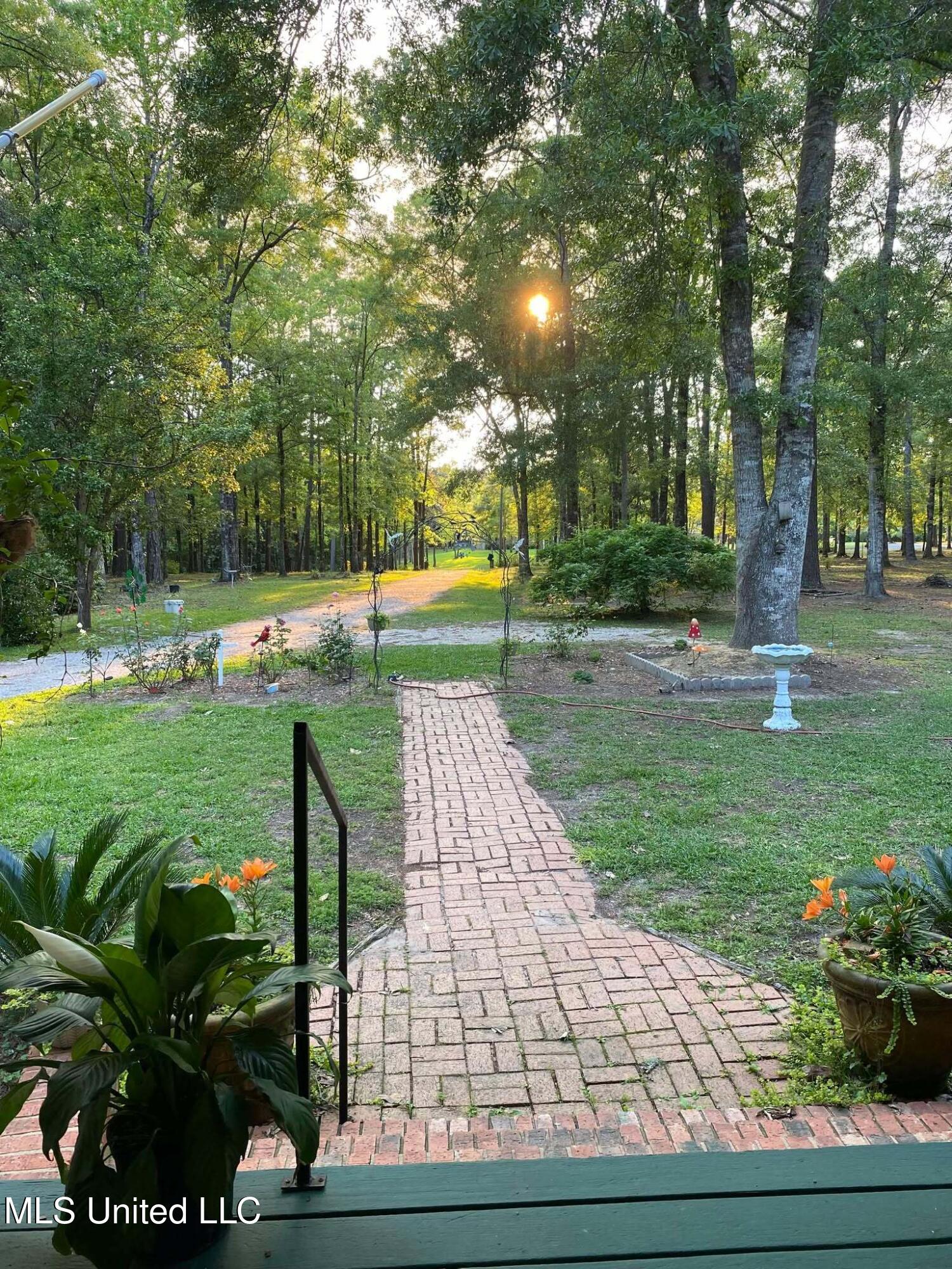 16649 Old River Road Vancleave, MS 39565 - Photo 36 of 44 472781568_1139637404481998_6651957241678