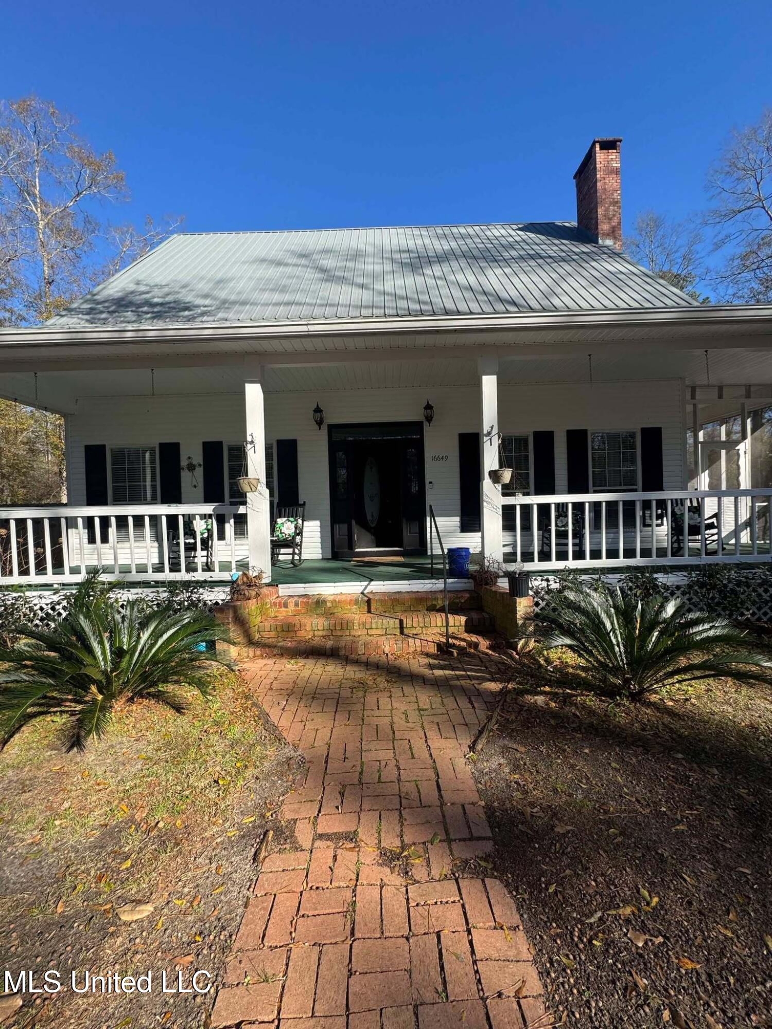 16649 Old River Road Vancleave, MS 39565 - Photo 38 of 44 472725969_9292357710828114_7764818213130