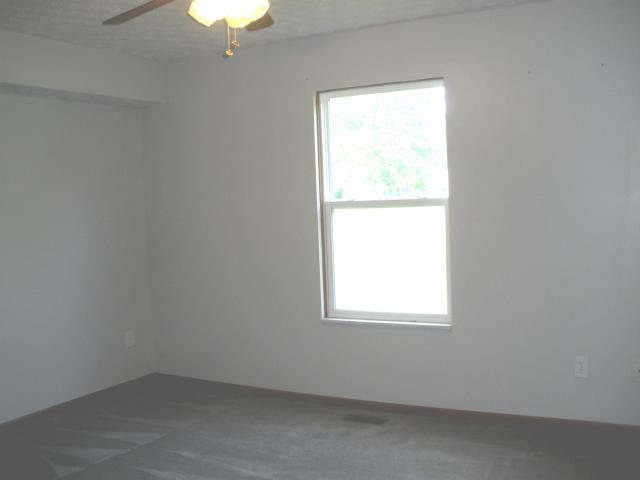 6527 Outville Road Pataskala, OH 43062 - Photo 8 of 12