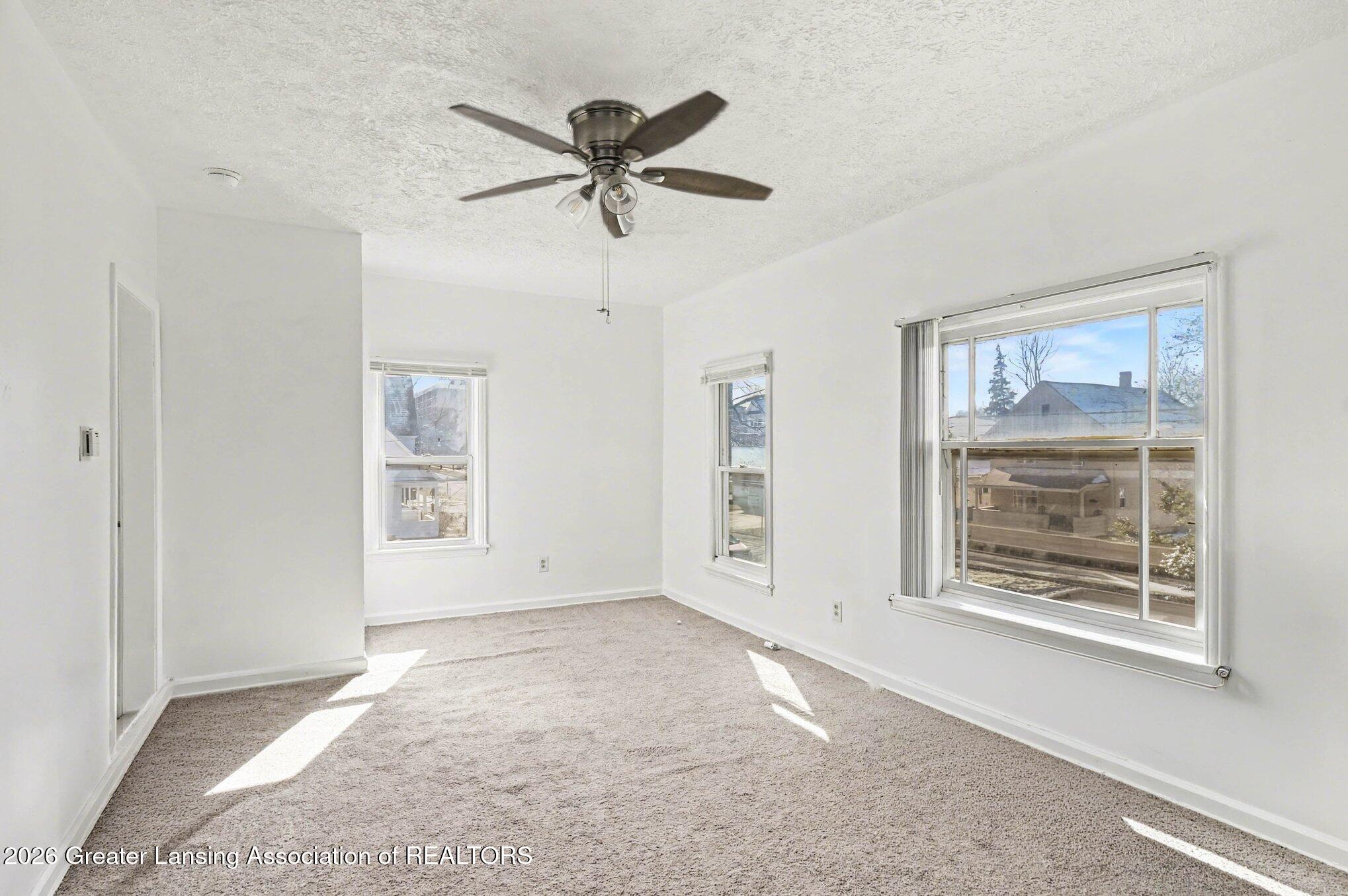 514 North Walnut Street Lansing, MI 48933 - Photo 15 of 30 017_file_9791