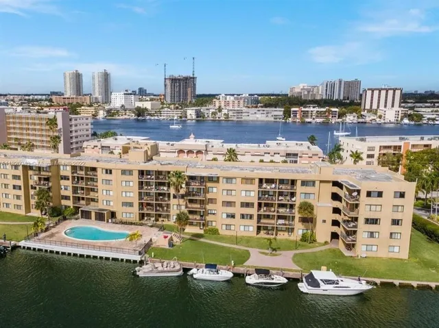 $2,100 | 301 Golden Isles Drive, Unit 507, Hallandale Beach, FL 33009