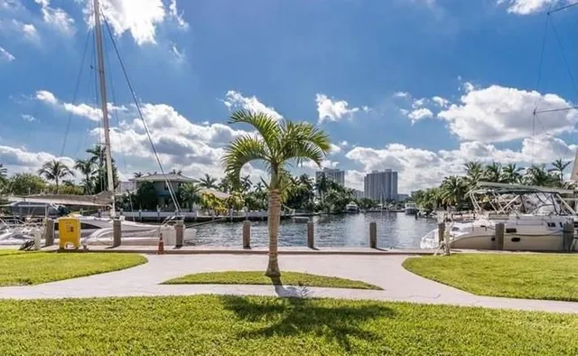 $2,100 | 301 Golden Isles Drive, Unit 507, Hallandale Beach, FL 33009