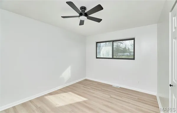 $249,000 | 2555 Guildford Drive, Florissant, MO 63033