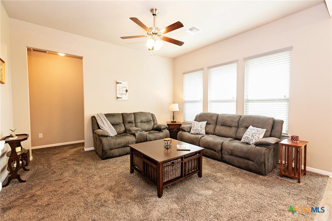 1228 Spring Terrace Loop Temple, TX 76502 - Photo 8 of 28