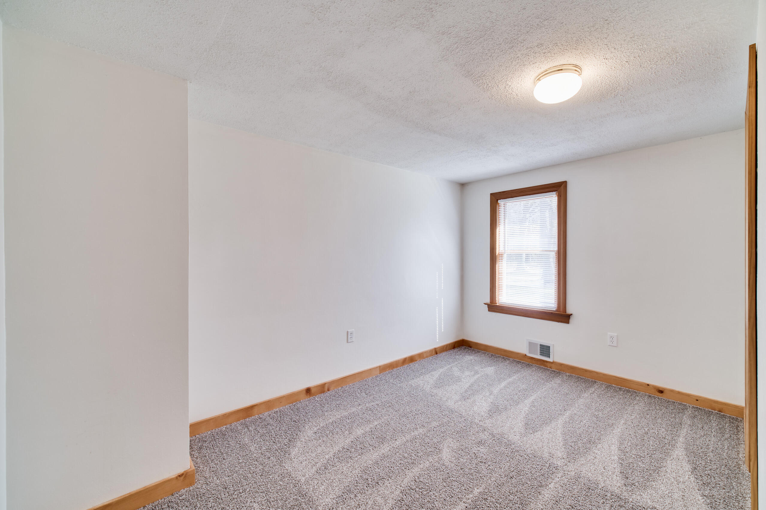 692 North Peterson Road Muskegon, MI 49445 - Photo 11 of 51 Bedroom 2