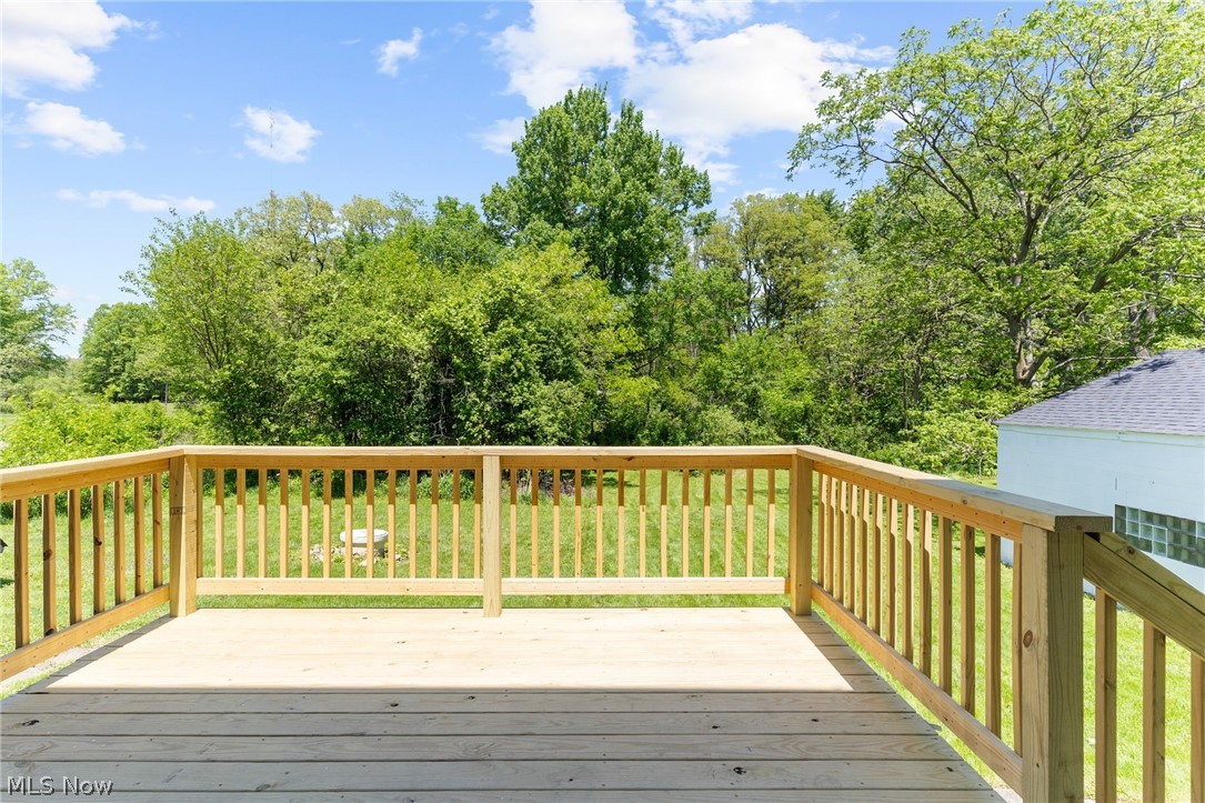 4646 Kirk Road Youngstown, OH 44515 - Photo 4 of 18 View of wooden terrace